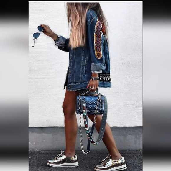 ♥️SOLD ❤️NWT Embroidered Denim Jacket - Picture 12 of 15